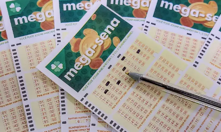 MEGA-SENA ACUMULA R$ 305 MILHÕES, E PRÊMIO PODERIA RENDER MAIS DE R$ 1,8 MILHÃO POR MÊS NA POUPANÇA
