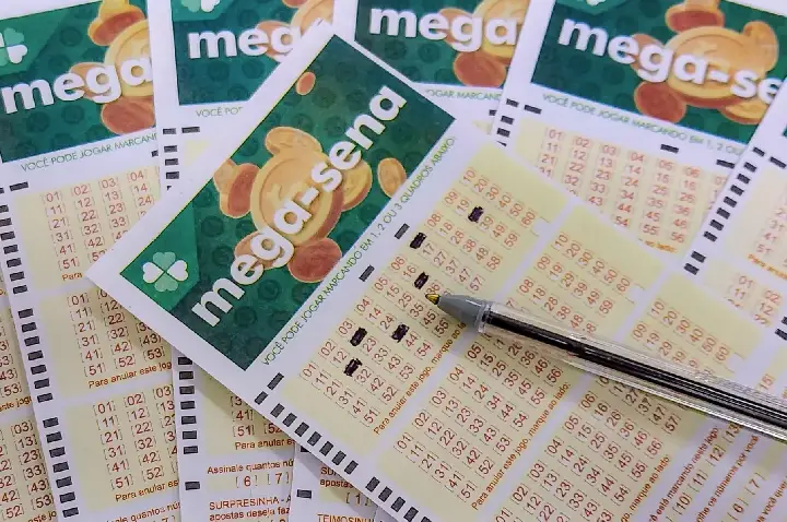 MEGA-SENA ACUMULA R$ 305 MILHÕES, E PRÊMIO PODERIA RENDER MAIS DE R$ 1,8 MILHÃO POR MÊS NA POUPANÇA