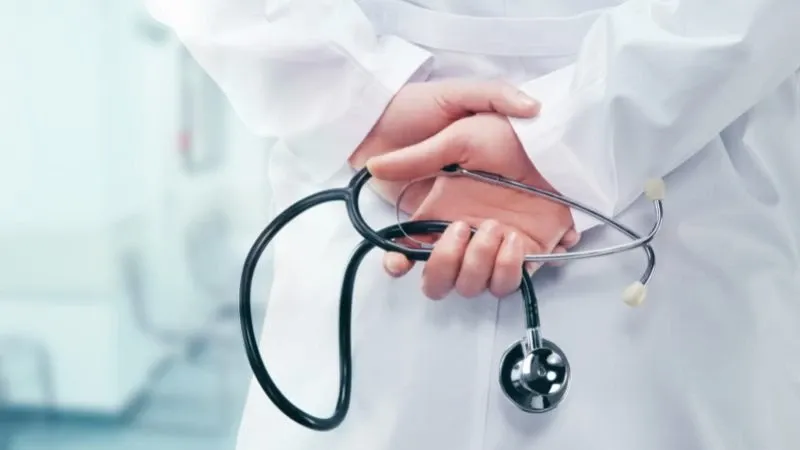 Ministério da Saúde estende atuação de 676 médicos especialistas no SUS