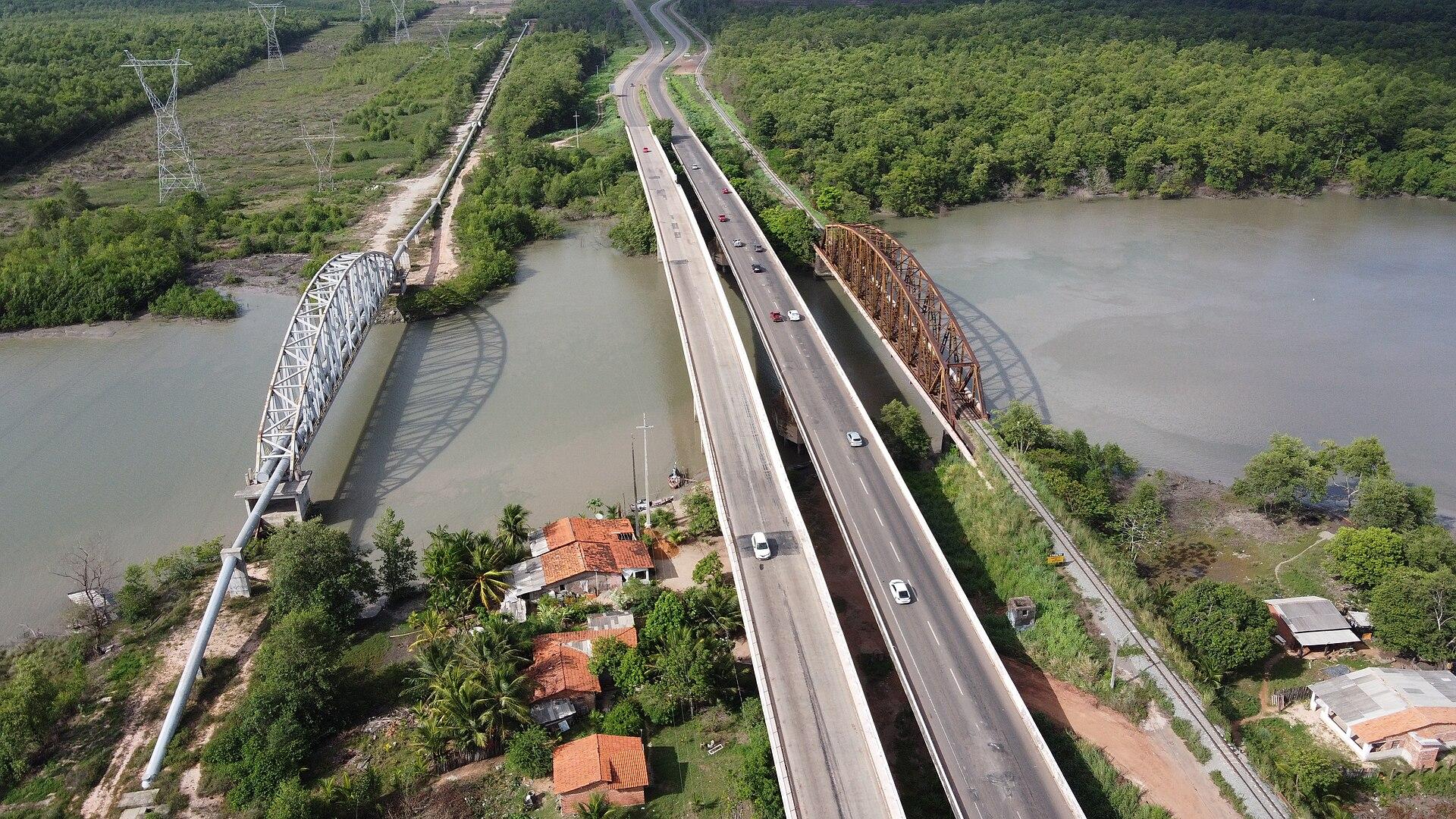 DEFESA CIVIL ENVIARÁ ALERTAS POR SMS SOBRE IMPLOSÃO DE PONTE NA BR-135, NO MARANHÃO
